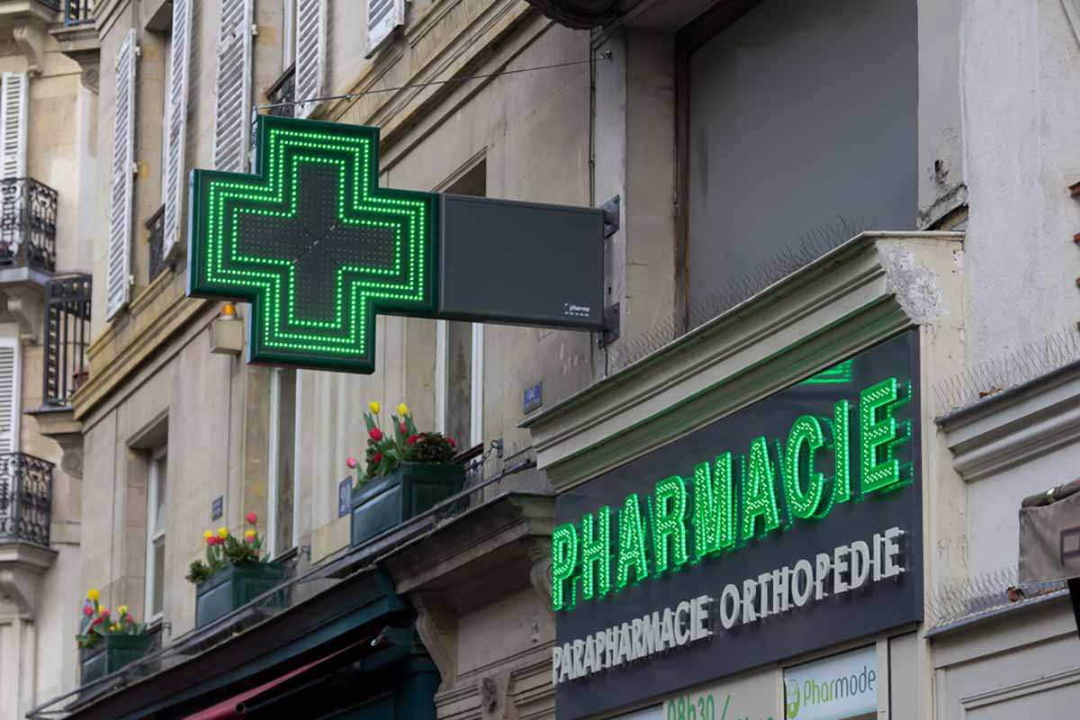 Las farmacias francesas pueden convertir calendarios de vacunación completos en certificados COVID-19