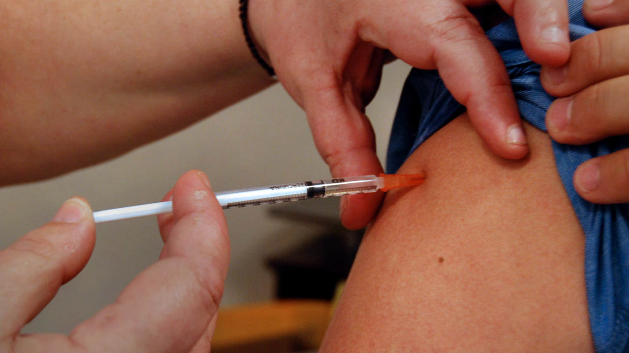 Australia administra vacunas contra la gripe, la tos ferina y el sarampión