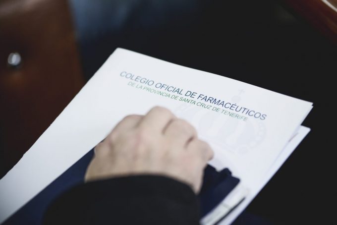 Farmacéuticos de Tenerife desarrollan la campaña 5C