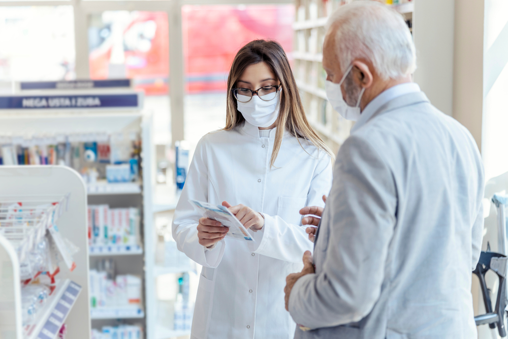 El CGCOF presenta un estudio sobre dispensación de medicamentos hospitalarios en farmacias