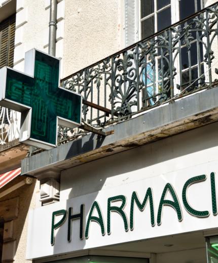La red de farmacias francesa, en descenso desde 2007