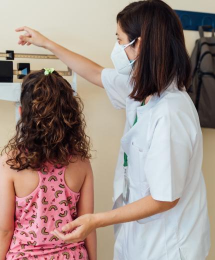 Obesidad infantil: ¿cómo puede ayudar la farmacia a combatirla? 