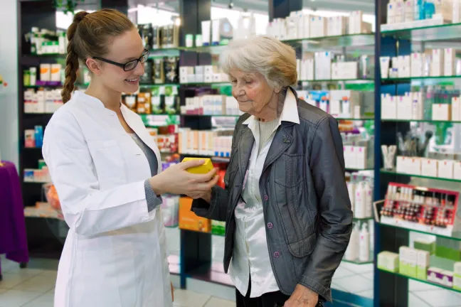 Atención farmacéutica a las personas mayores