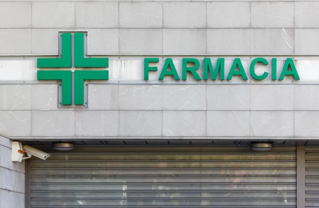 Cierre temporal o definitivo de una farmacia: qué es y cómo gestionarlo Cierre temporal o definitivo de una farmacia: qué es y cómo gestionarlo