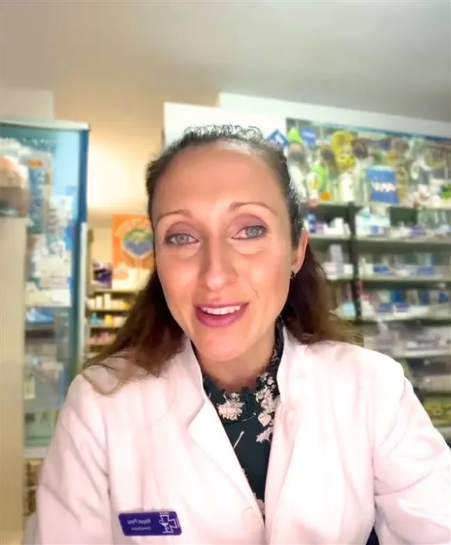 Raquel Pérez: Cuando compras gafas para ojos ajenos... Raquel Pérez: Cuando compras gafas para ojos ajeno...