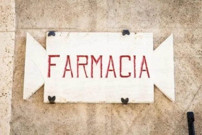 Cataluña amplía las competencias de la botica y promueve la farmacia rural Cataluña amplía las competencias de la botica y promueve la farmacia rural