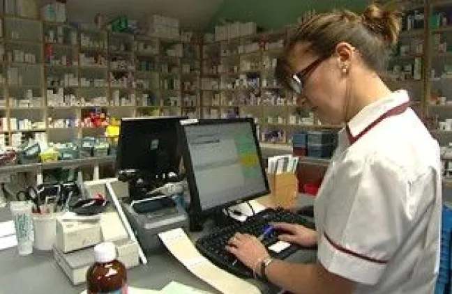 Medicines Use Review (MUR) - Servicio farmacéutico de Revisión de Medicación, Reino Unido Medicines Use Review (MUR) - Servicio farmacéutico de Revisión de Medicación, Reino Unido