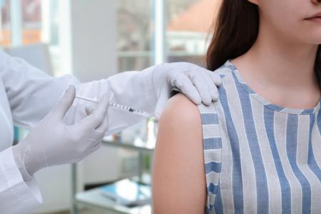 Los farmacéuticos británicos administran más de 1 millón de vacunas contra la gripe