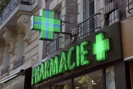 Francia vacunación de la gripe en farmacias