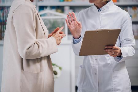 Prevención y gestión del cáncer desde la farmacia 