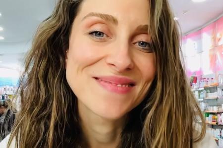 Cecilia Moreno: Yogurt de fresa en zona íntima (aplicación tópica) 