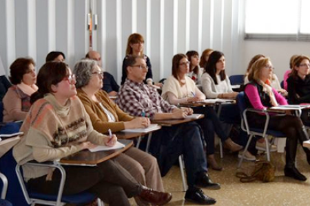 Ciudad Real inaugura su programa de formación 2016 con la atención en pacientes de Parkinson